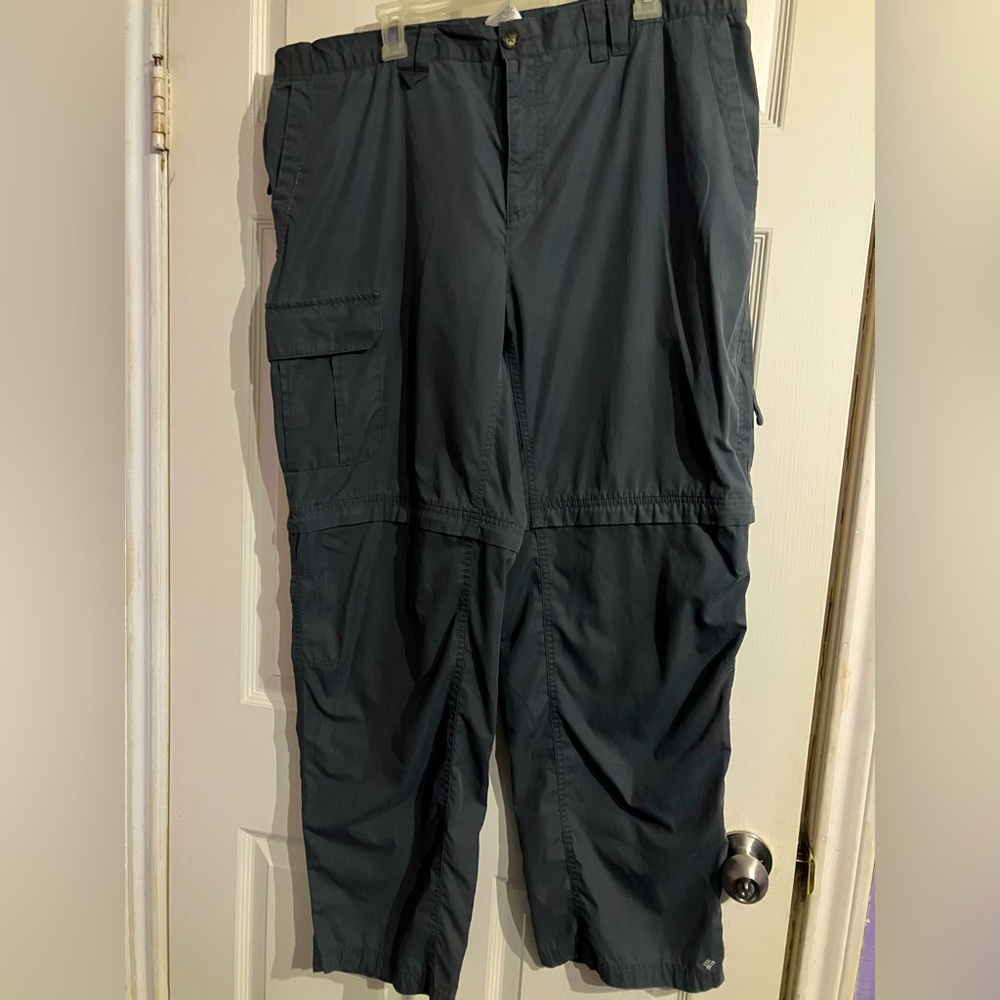 Columbia Size XL 32 Mens Cargo Pants Omni-Shield  Removable Legs Tactical